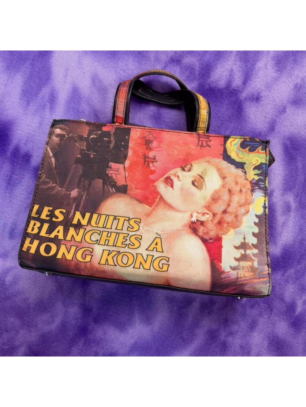 Les Nuits Blanches A Hong Kong graphic handbag